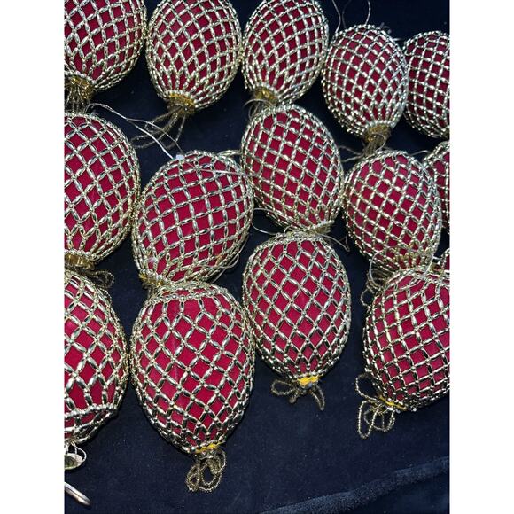 23 Vintage Red Velvet Gold Beaded Netting Tassel Christmas Ornaments - Picture 3 of 7